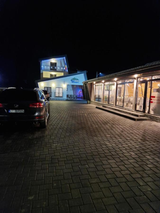 Pensiunea 7 Coline Voroneţ Exterior foto