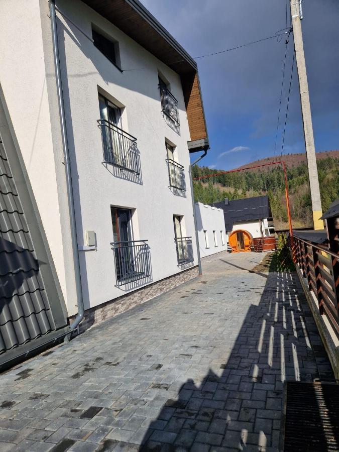 Pensiunea 7 Coline Voroneţ Exterior foto